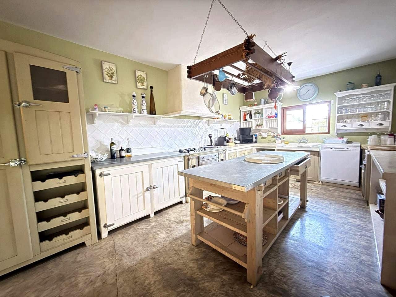 4 bedroom Villa for rent in San Jose / Sant Josep de Sa Talaia - € 14,000 (Ref: 9564112)