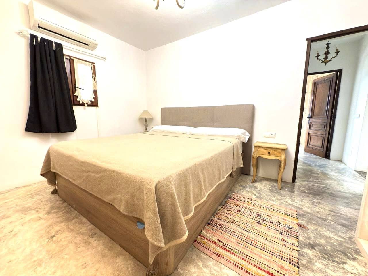 4 bedroom Villa for rent in San Jose / Sant Josep de Sa Talaia - € 14,000 (Ref: 9564112)