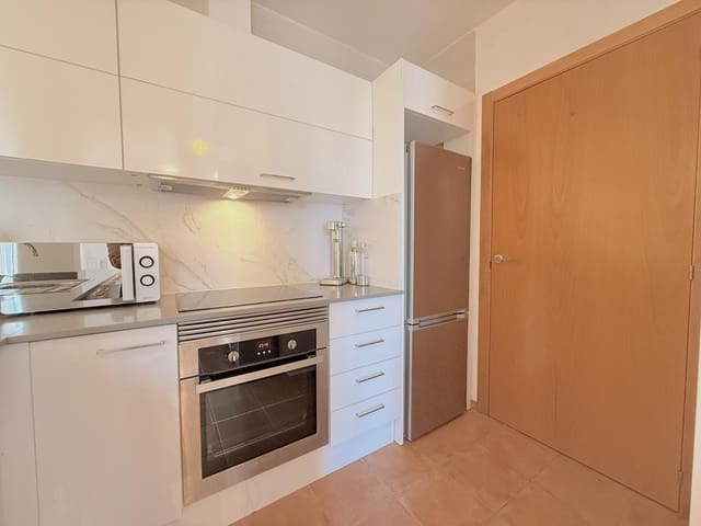 2 slaapkamer Flat te huur in Santa Gertrudis de Fruitera, Santa Eulalia / Santa Eularia met garage - € 4.700 (Ref: 9570131)