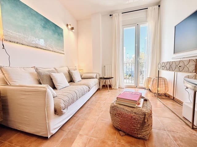 2 slaapkamer Flat te huur in Santa Gertrudis de Fruitera, Santa Eulalia / Santa Eularia met garage - € 4.700 (Ref: 9570131)