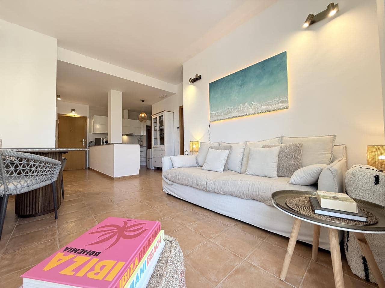 2 bedroom Flat for rent in Santa Gertrudis de Fruitera with garage - € 3,500 (Ref: 9570131)