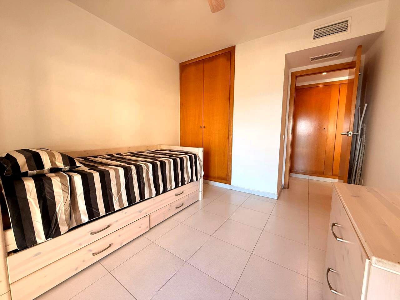 2 soverom Leilighet til leie i Ibiza by med svømmebasseng - € 4 500 (Ref: 9583431)