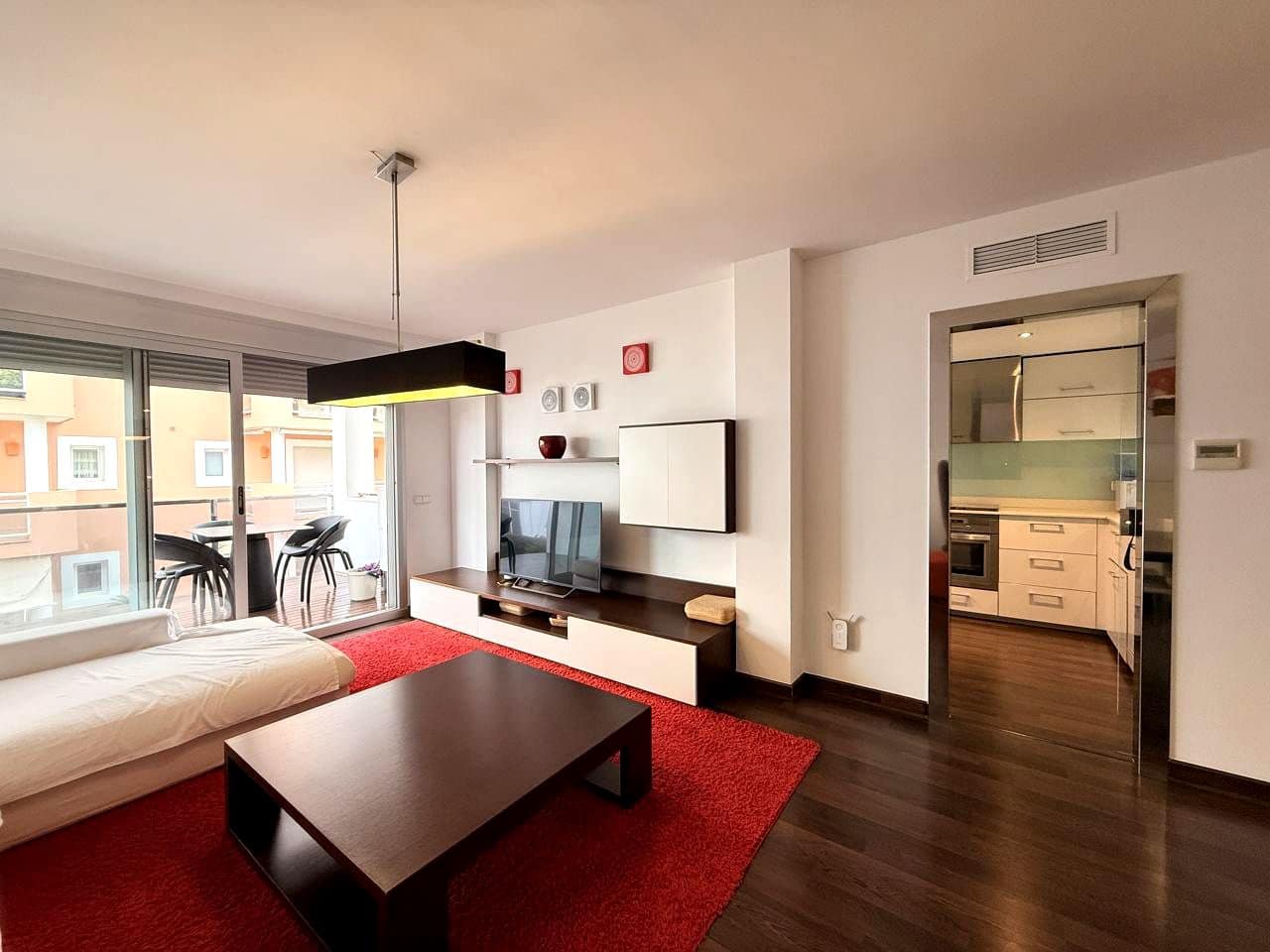 Piso de 3 habitaciones en Cap Martinet en venta - 790.000 € (Ref: 9654114)