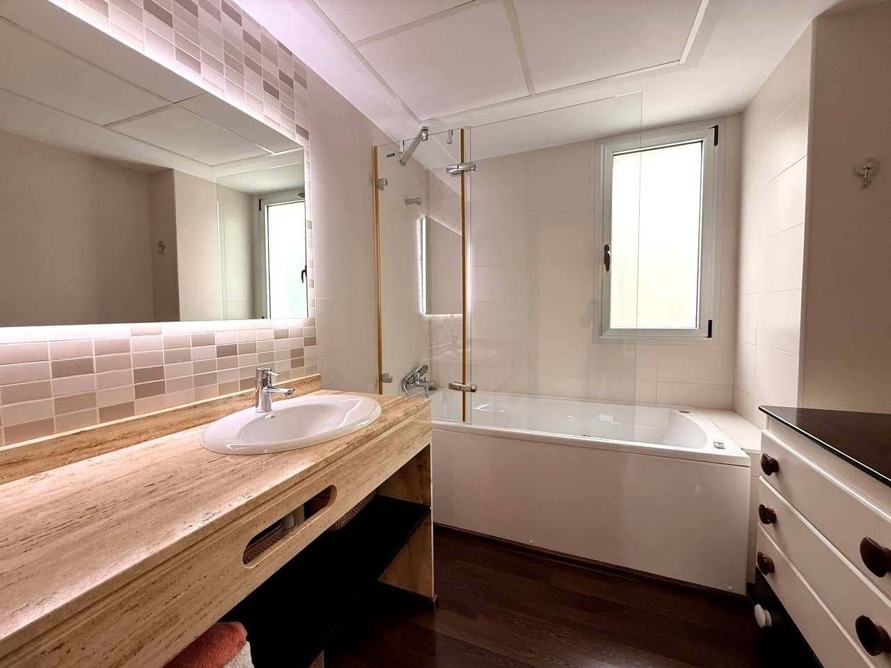 Piso de 3 habitaciones en Cap Martinet en venta - 790.000 € (Ref: 9654114)