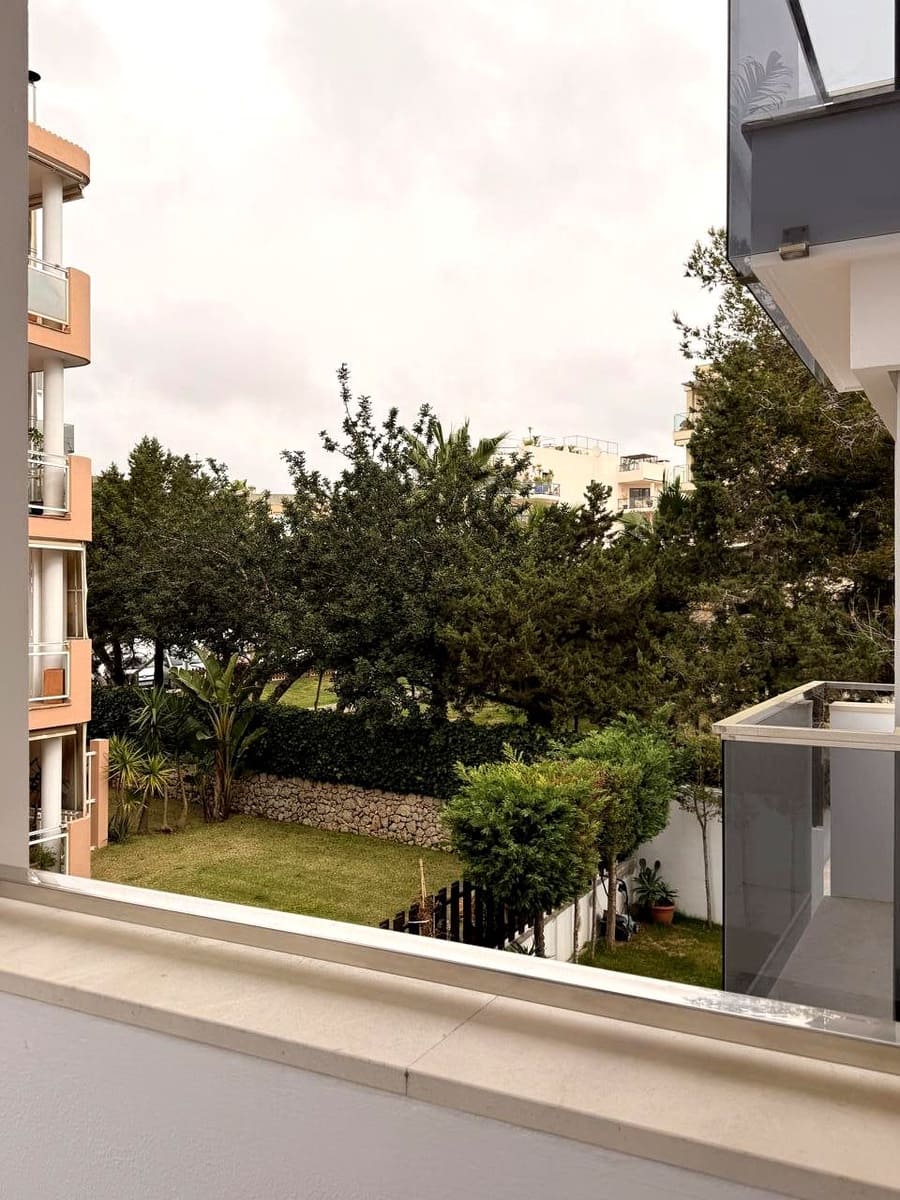 Piso de 3 habitaciones en Cap Martinet en venta - 790.000 € (Ref: 9654114)