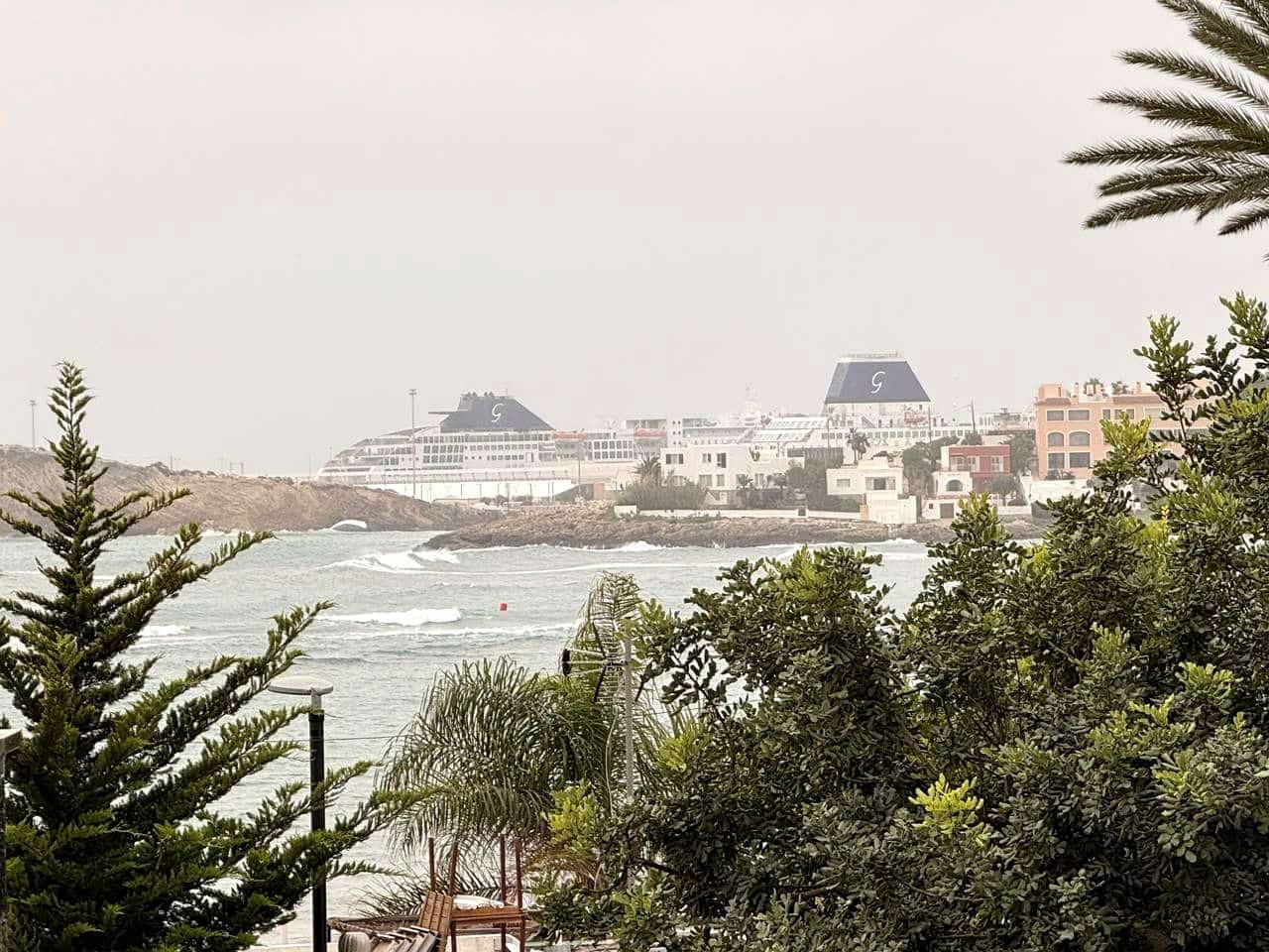 Piso de 3 habitaciones en Cap Martinet en venta - 790.000 € (Ref: 9654114)