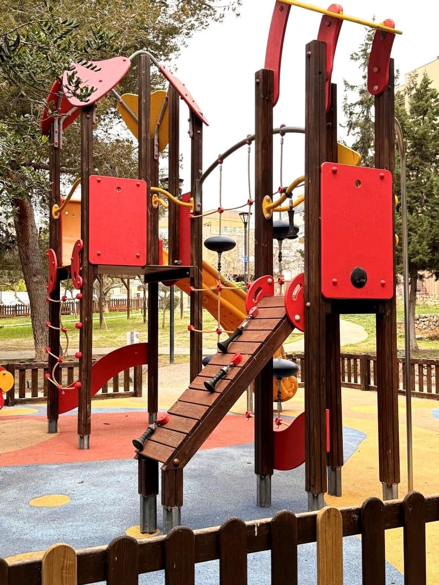 Piso de 3 habitaciones en Cap Martinet en venta - 790.000 € (Ref: 9654114)