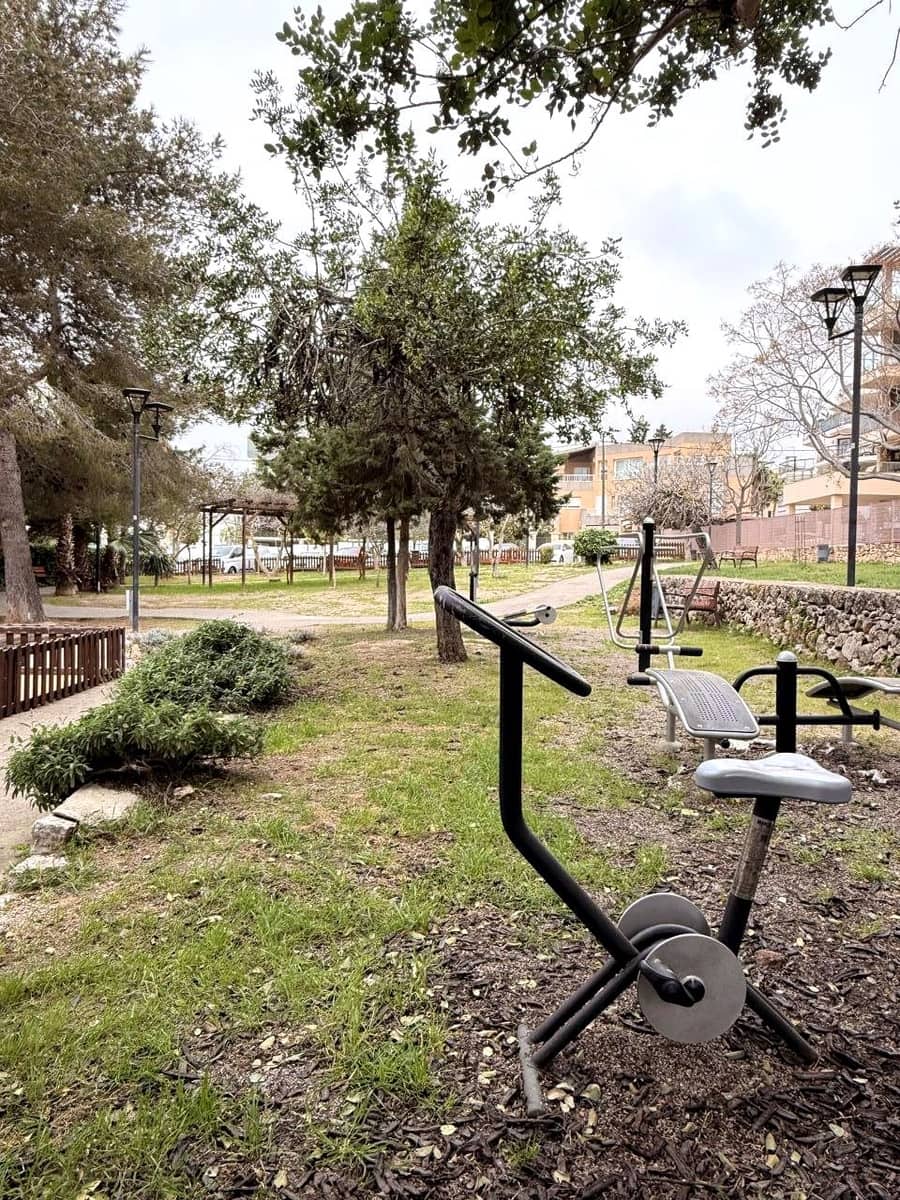 Piso de 3 habitaciones en Cap Martinet en venta - 790.000 € (Ref: 9654114)