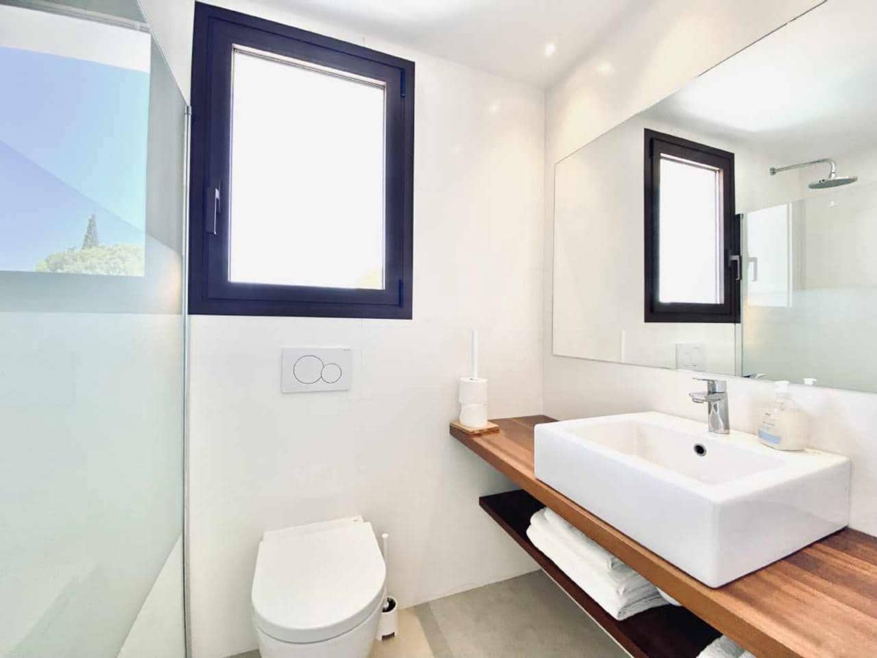 4 Zimmer Villa zu vermieten in Nuestra Senora de Jesus mit Pool - 26.000 € (Ref: 9672189)