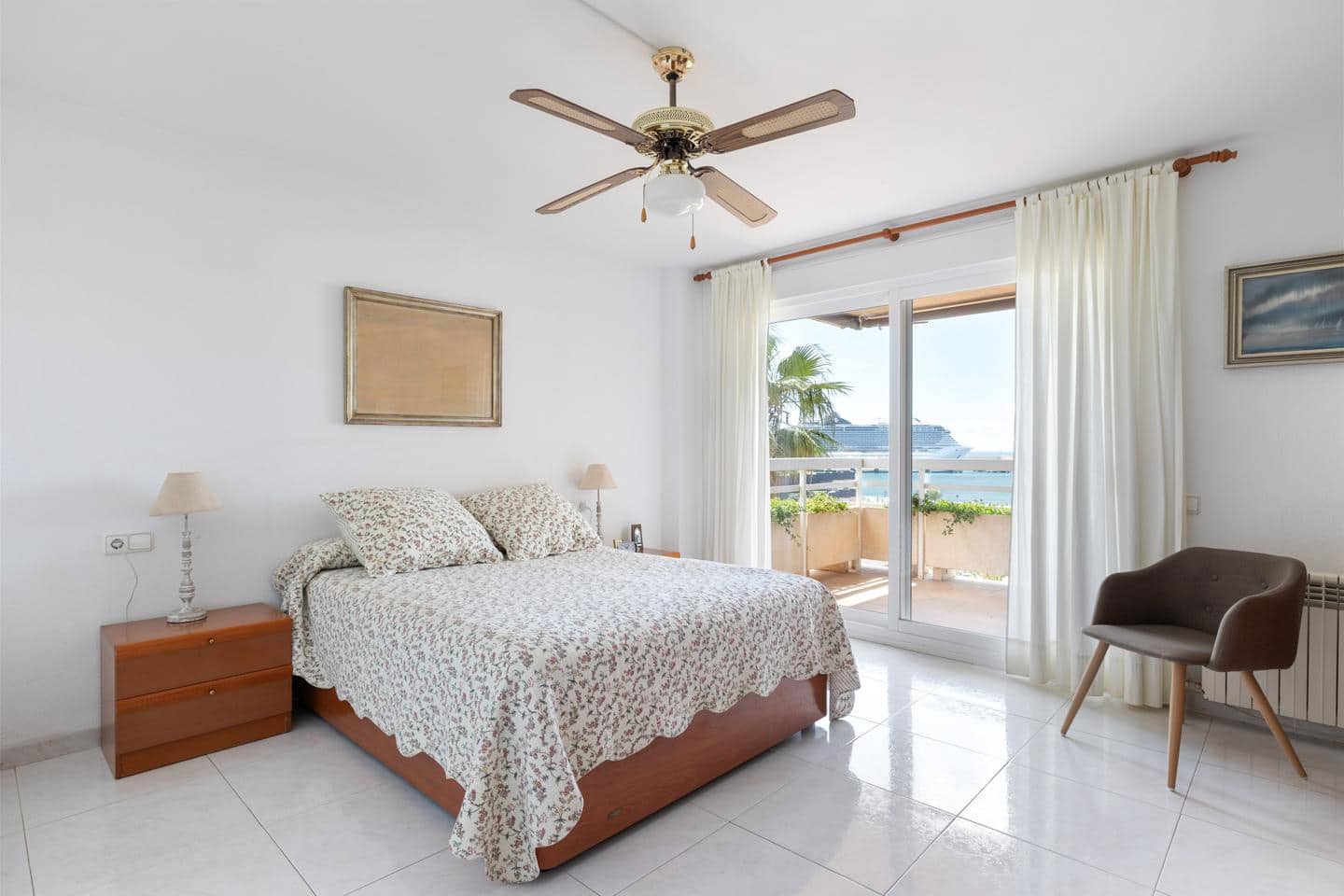 4 slaapkamer Flat te koop in Ibiza dorp met garage - € 2.500.000 (Ref: 9815070)