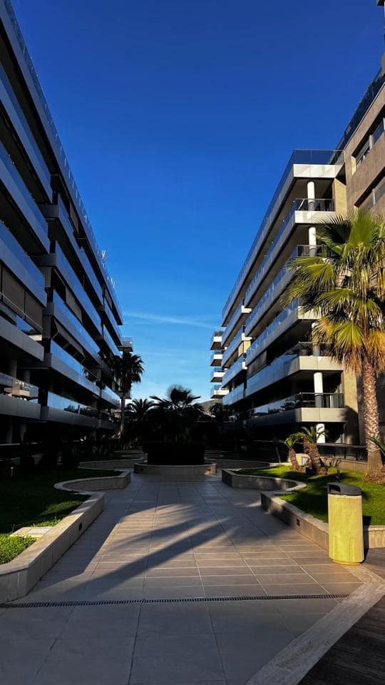 2 bedroom Flat for sale in Ibiza / Eivissa town with garage - € 799,000 (Ref: 9834609)