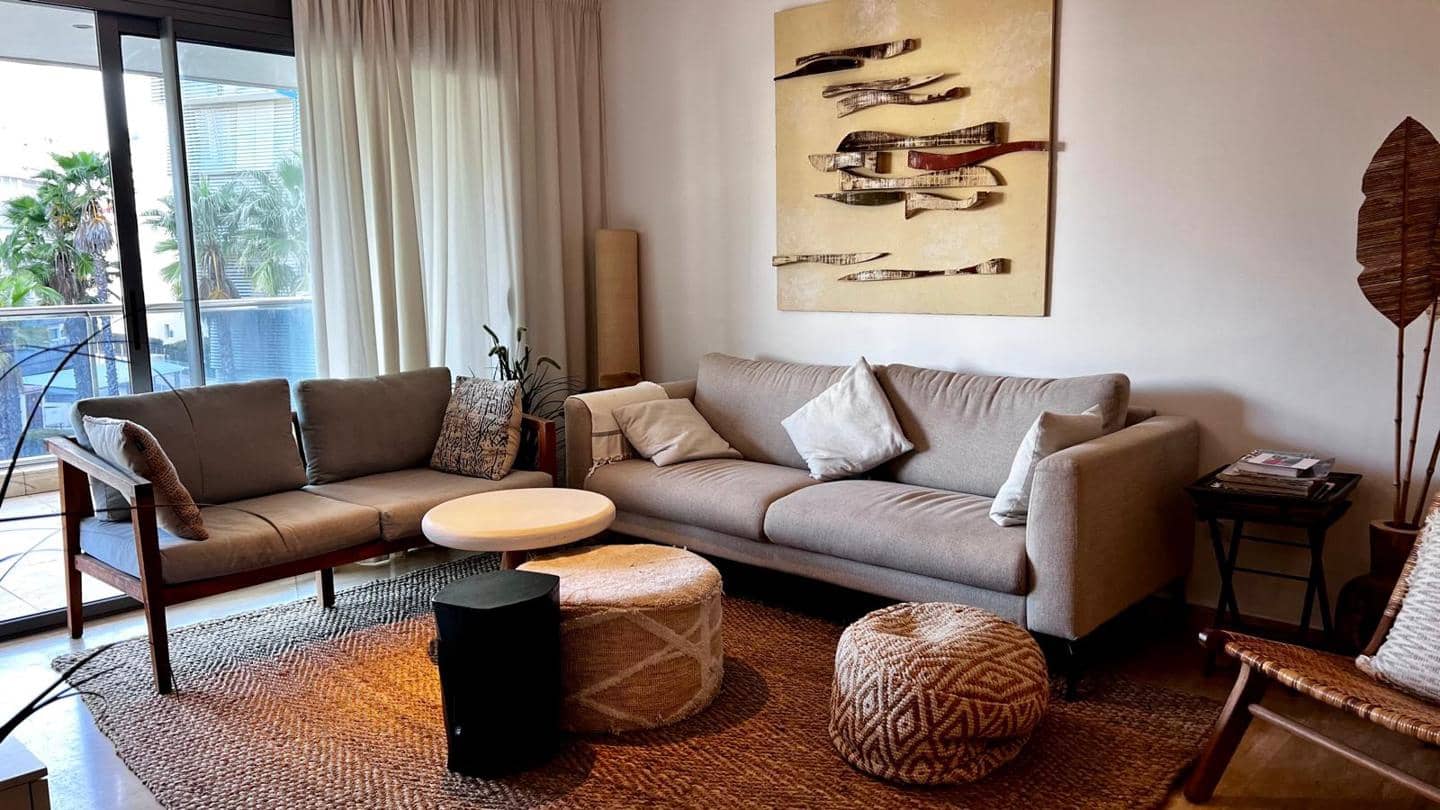 2 bedroom Flat for sale in Ibiza / Eivissa town with garage - € 799,000 (Ref: 9834609)