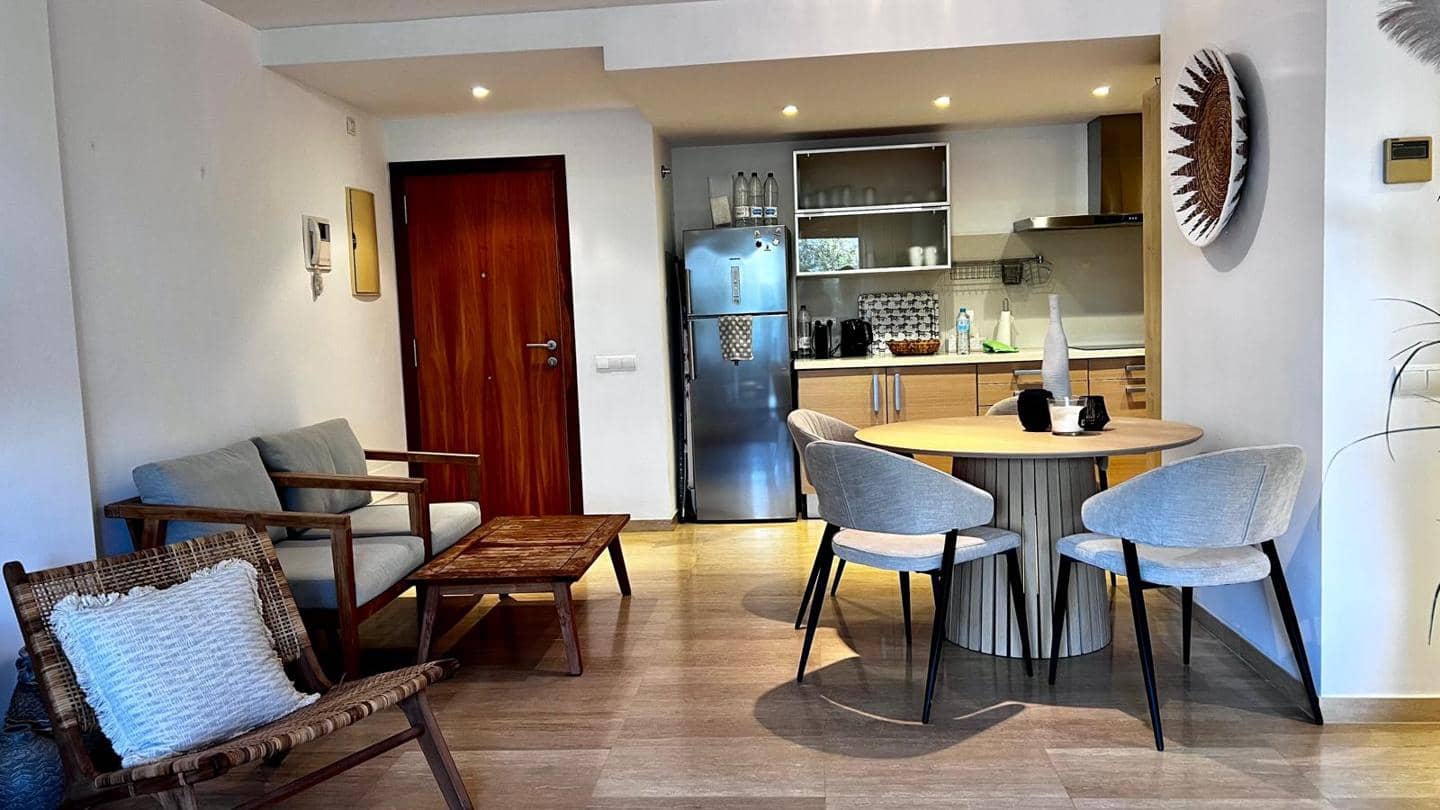 2 bedroom Flat for sale in Ibiza / Eivissa town with garage - € 799,000 (Ref: 9834609)