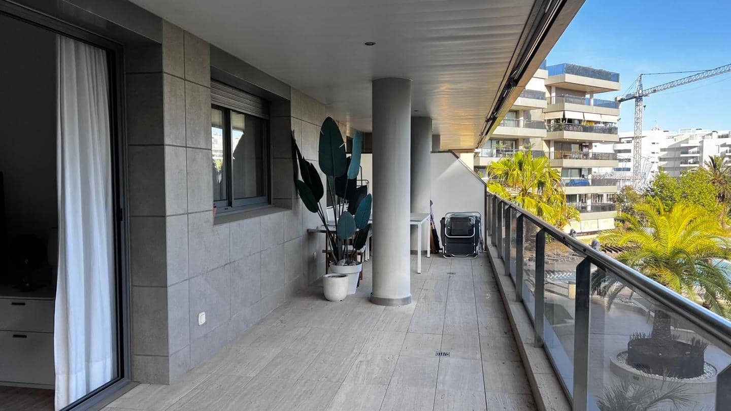 2 bedroom Flat for sale in Ibiza / Eivissa town with garage - € 799,000 (Ref: 9834609)