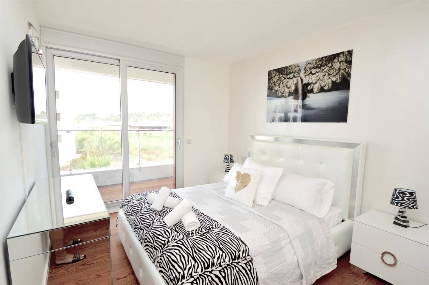 2 quarto Apartamento para arrendar em Ibiza / Eivissa cidade com piscina garagem - 12 000 € (Ref: 9850606)