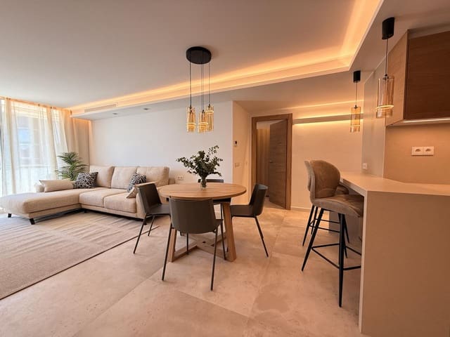 2 soverom Leilighet til leie i Ibiza by - € 6 000 (Ref: 9858824)