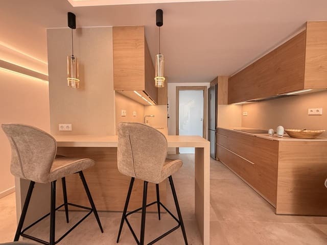 2 soverom Leilighet til leie i Ibiza by - € 6 000 (Ref: 9858824)
