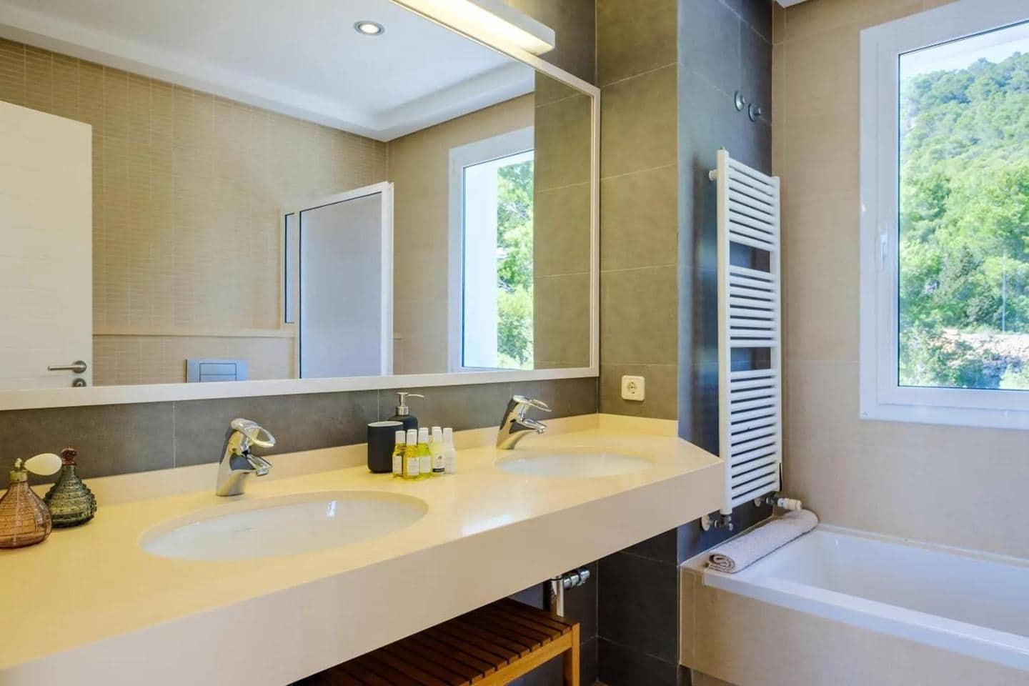 6 sypialnia Willa do wynajęcia w Miasto Ibiza / Eivissa z basenem garażem - 10 800 € (Ref: 9948421)