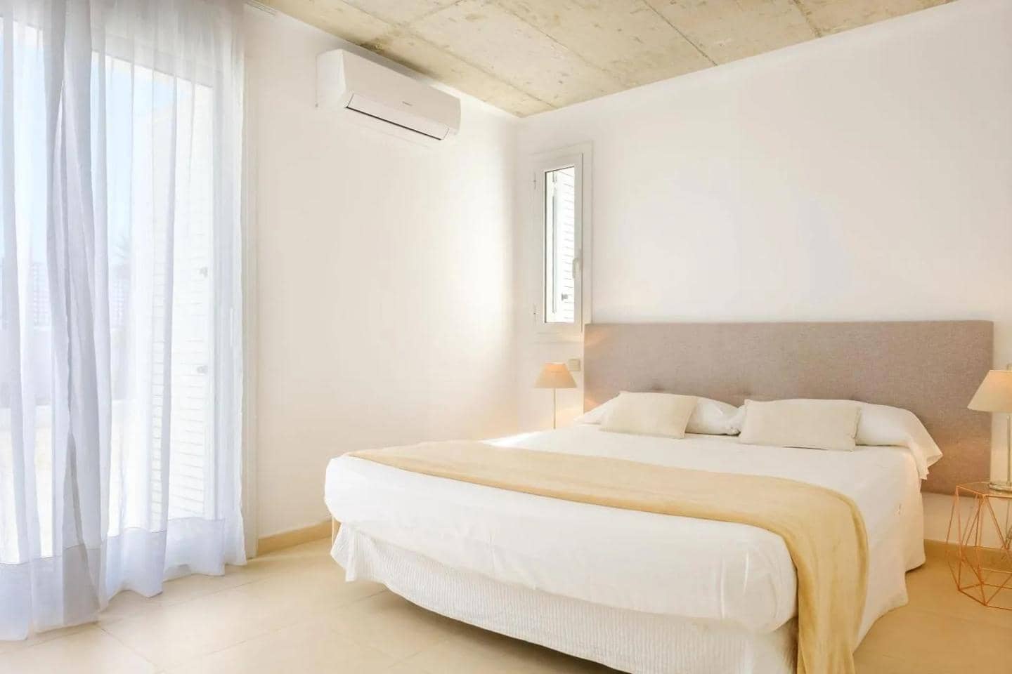 6 sypialnia Willa do wynajęcia w Miasto Ibiza / Eivissa z basenem garażem - 10 800 € (Ref: 9948421)