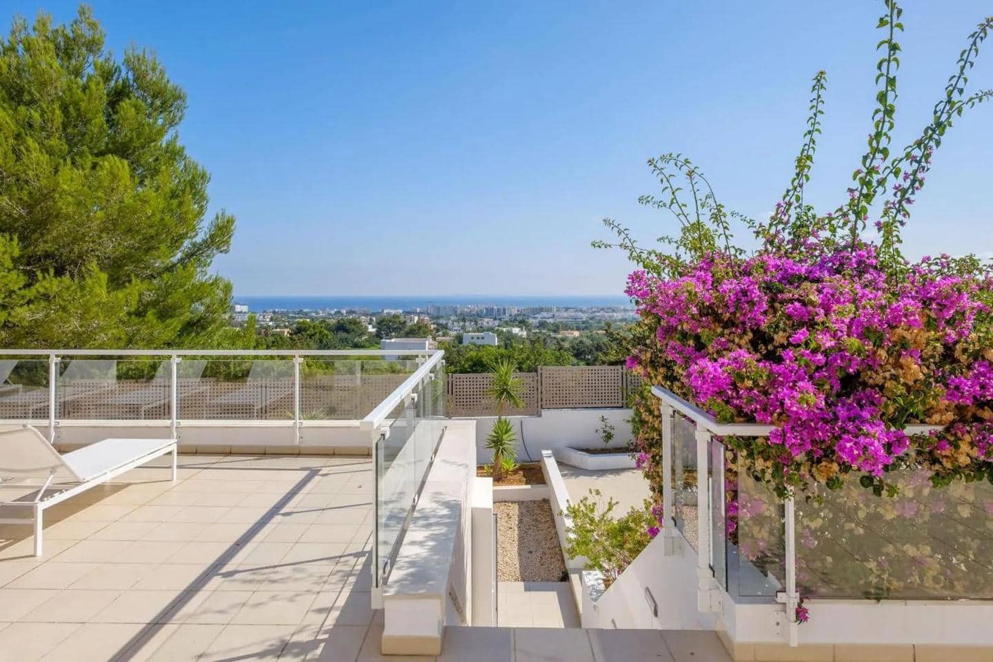 6 sypialnia Willa do wynajęcia w Miasto Ibiza / Eivissa z basenem garażem - 10 800 € (Ref: 9948421)