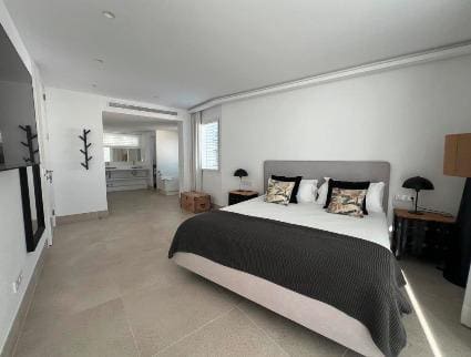 Villa/Maison de 6 chambres à louer à Talamanca avec piscine garage - 10 800 € (Ref: 9948608)