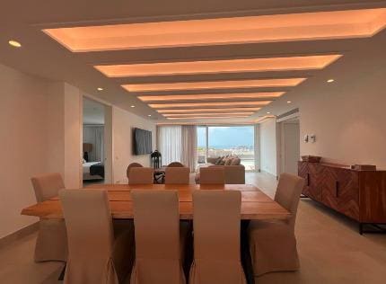 6 sypialnia Willa do wynajęcia w Talamanca, Miasto Ibiza / Eivissa z basenem garażem - 10 800 € (Ref: 9948608)