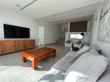 Villa/Maison de 6 chambres à louer à Talamanca avec piscine garage - 10 800 € (Ref: 9948608)