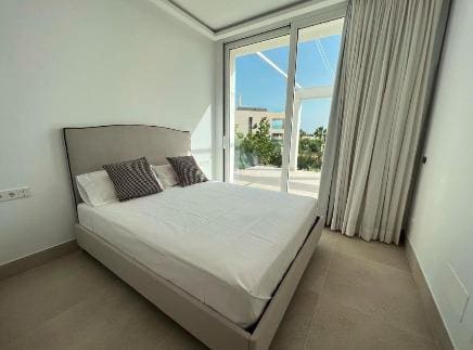 Villa/Maison de 6 chambres à louer à Talamanca avec piscine garage - 10 800 € (Ref: 9948608)