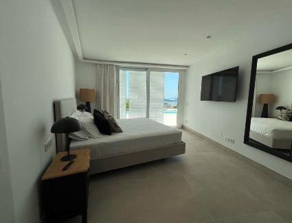 Villa/Maison de 6 chambres à louer à Talamanca avec piscine garage - 10 800 € (Ref: 9948608)