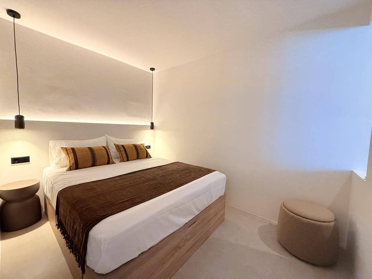 1 soverom Leilighet til leie i Ibiza by - € 3 000 (Ref: 9984035)