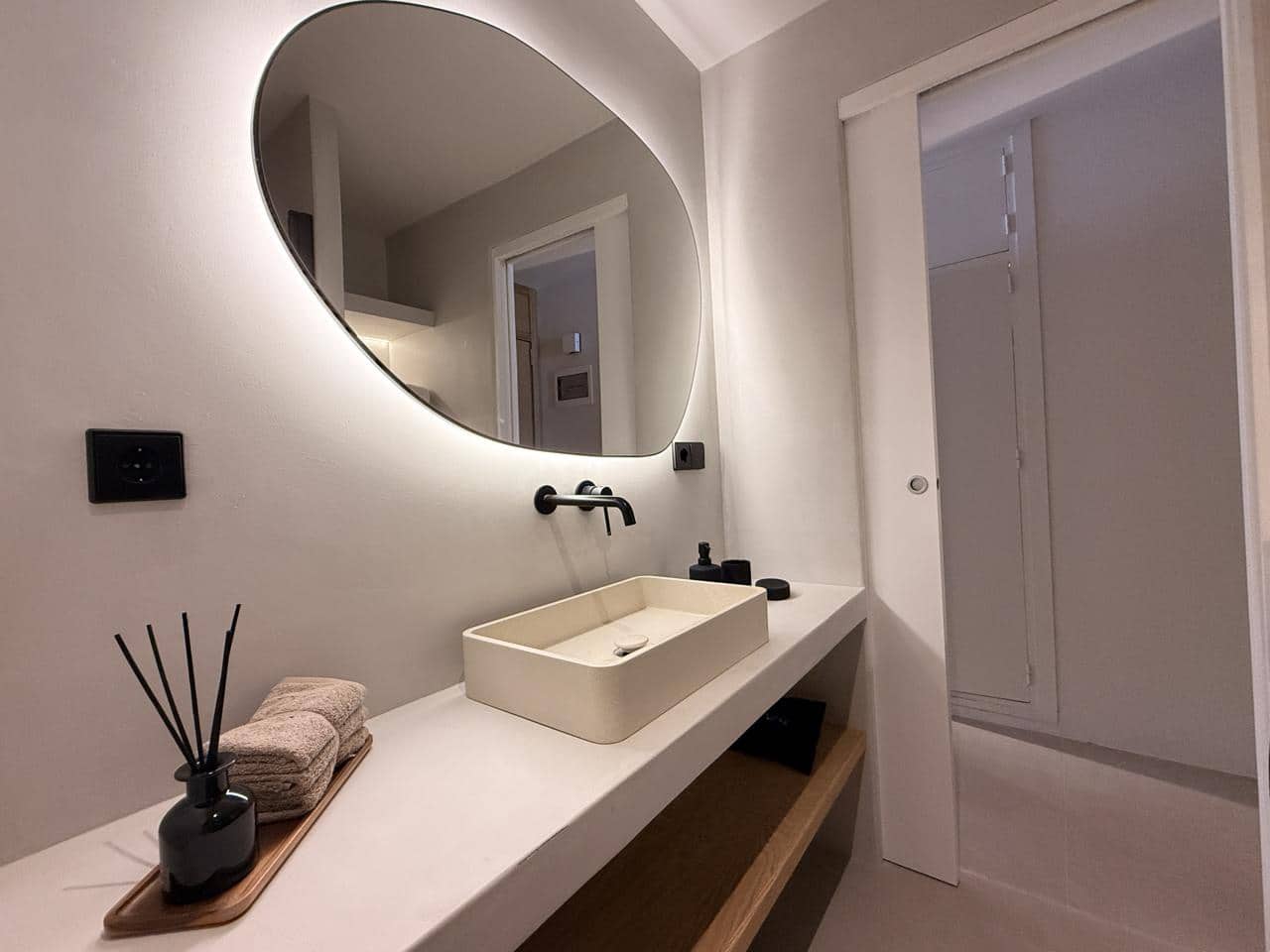 1 soverom Leilighet til leie i Ibiza by - € 3 000 (Ref: 9984035)