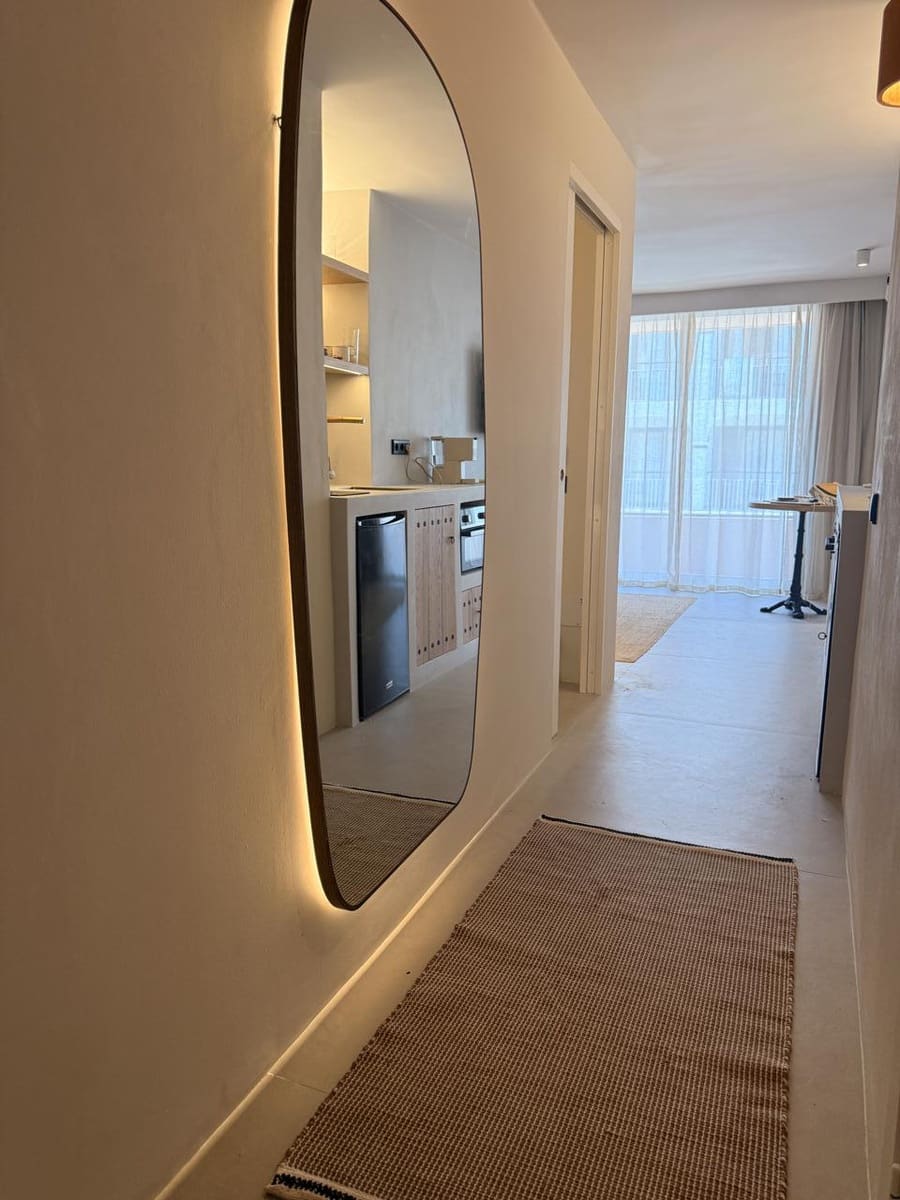 1 soverom Leilighet til leie i Ibiza by - € 3 000 (Ref: 9984035)