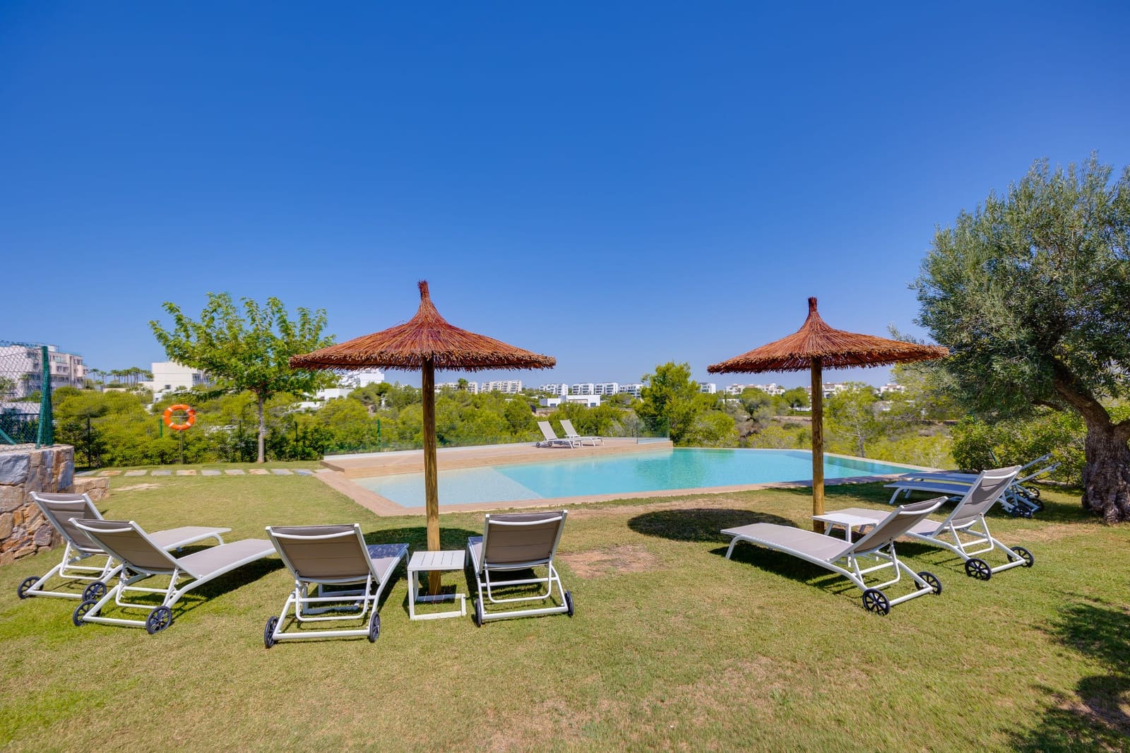 2 quarto Apartamento para venda em Campoamor com piscina - 449 000 € (Ref: 10012314)