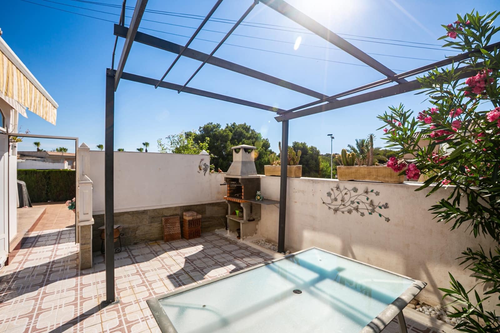 Bungalow de 1 habitación en Los Balcones en venta con piscina - 114.000 € (Ref: 10012323)