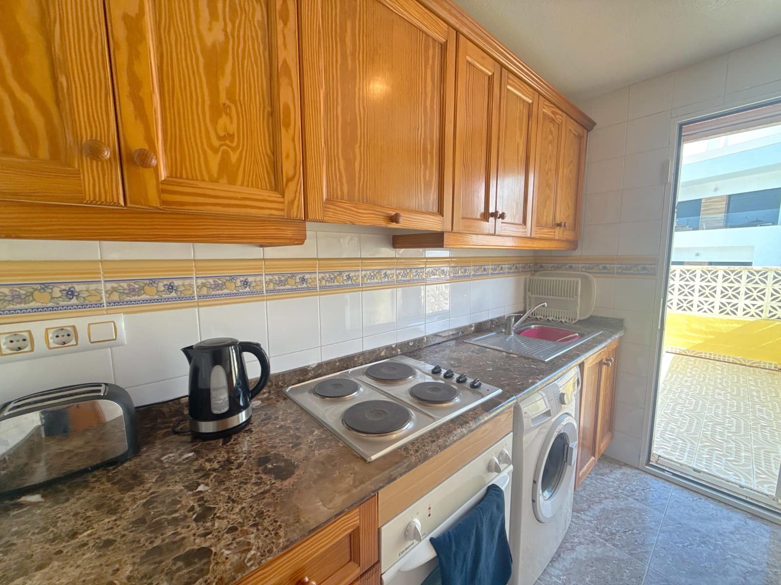 3 slaapkamer Huis te koop in La Zenia met zwembad garage - € 269.950 (Ref: 10016710)