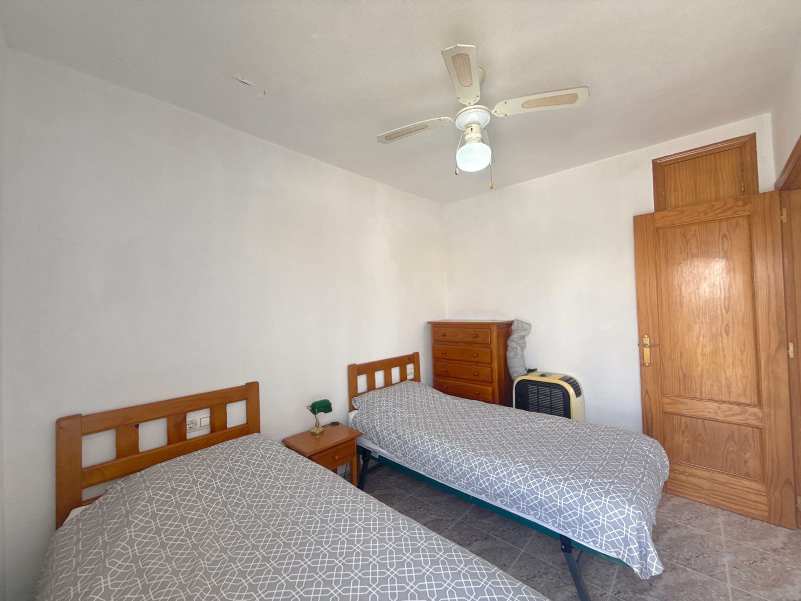 3 slaapkamer Huis te koop in La Zenia met zwembad garage - € 269.950 (Ref: 10016710)