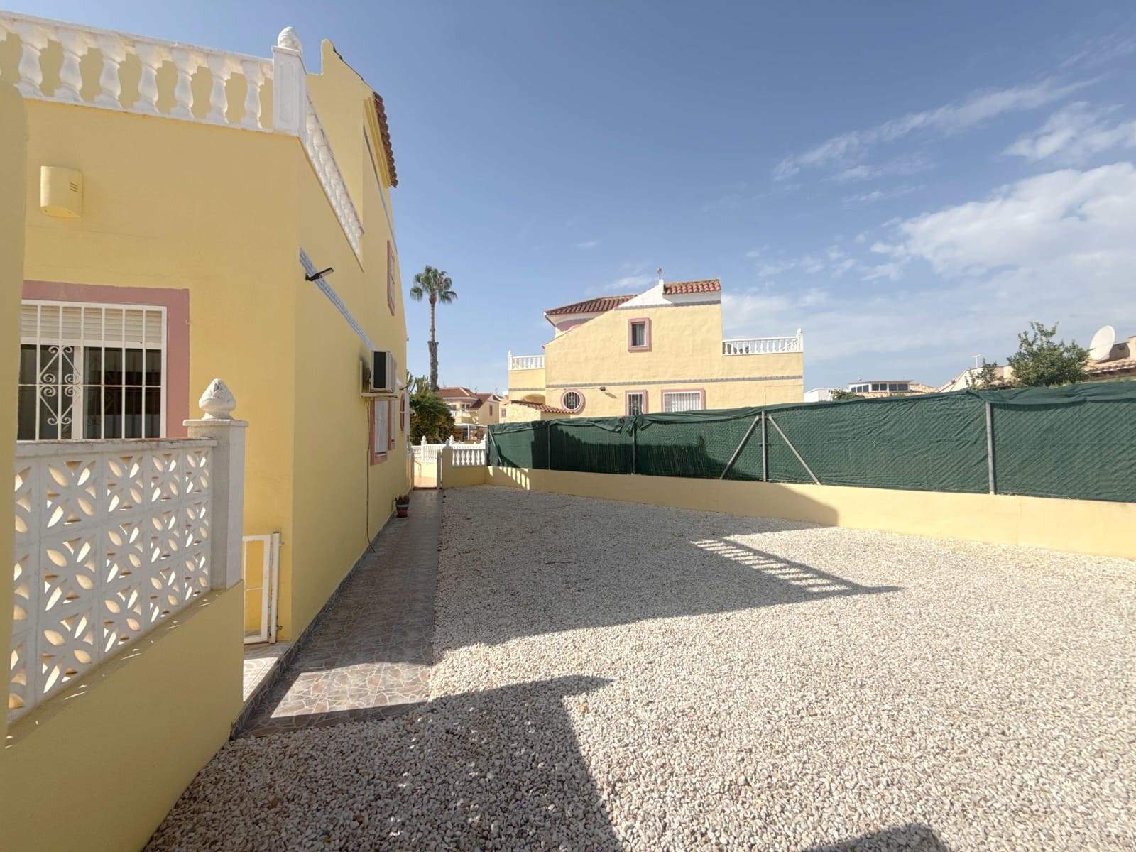 3 slaapkamer Huis te koop in La Zenia met zwembad garage - € 269.950 (Ref: 10016710)