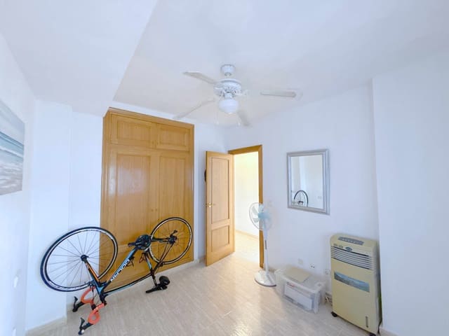1 Zimmer Apartment zu verkaufen in Cabo Roig, Orihuela mit Pool - 149.950 € (Ref: 10016711)