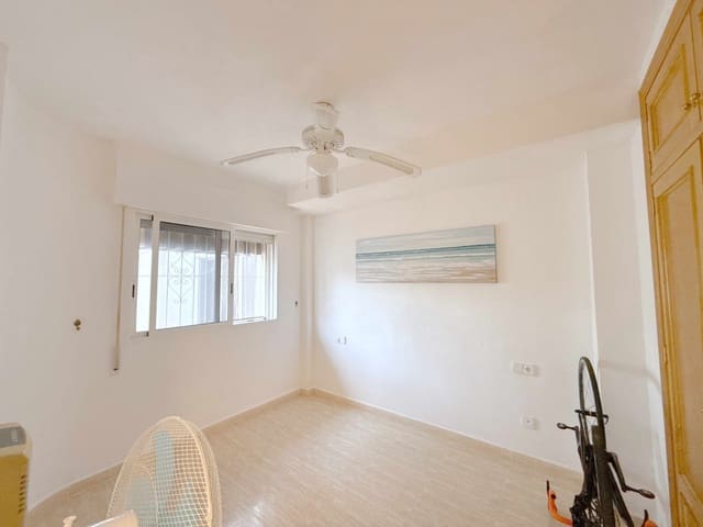 1 Zimmer Apartment zu verkaufen in Cabo Roig, Orihuela mit Pool - 149.950 € (Ref: 10016711)