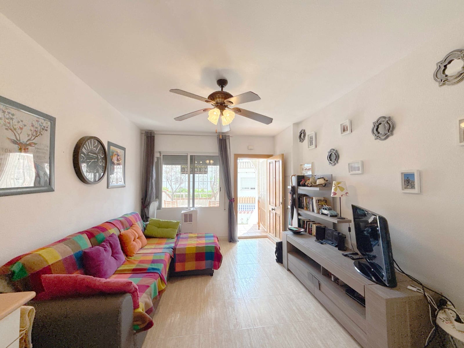 1 Zimmer Apartment zu verkaufen in Cabo Roig mit Pool - 149.950 € (Ref: 10016711)