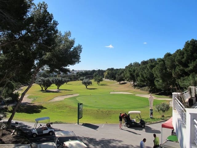 2 soveværelse Lejlighed til salg i Villamartin, Orihuela med swimmingpool - € 239.000 (Ref: 10024740)