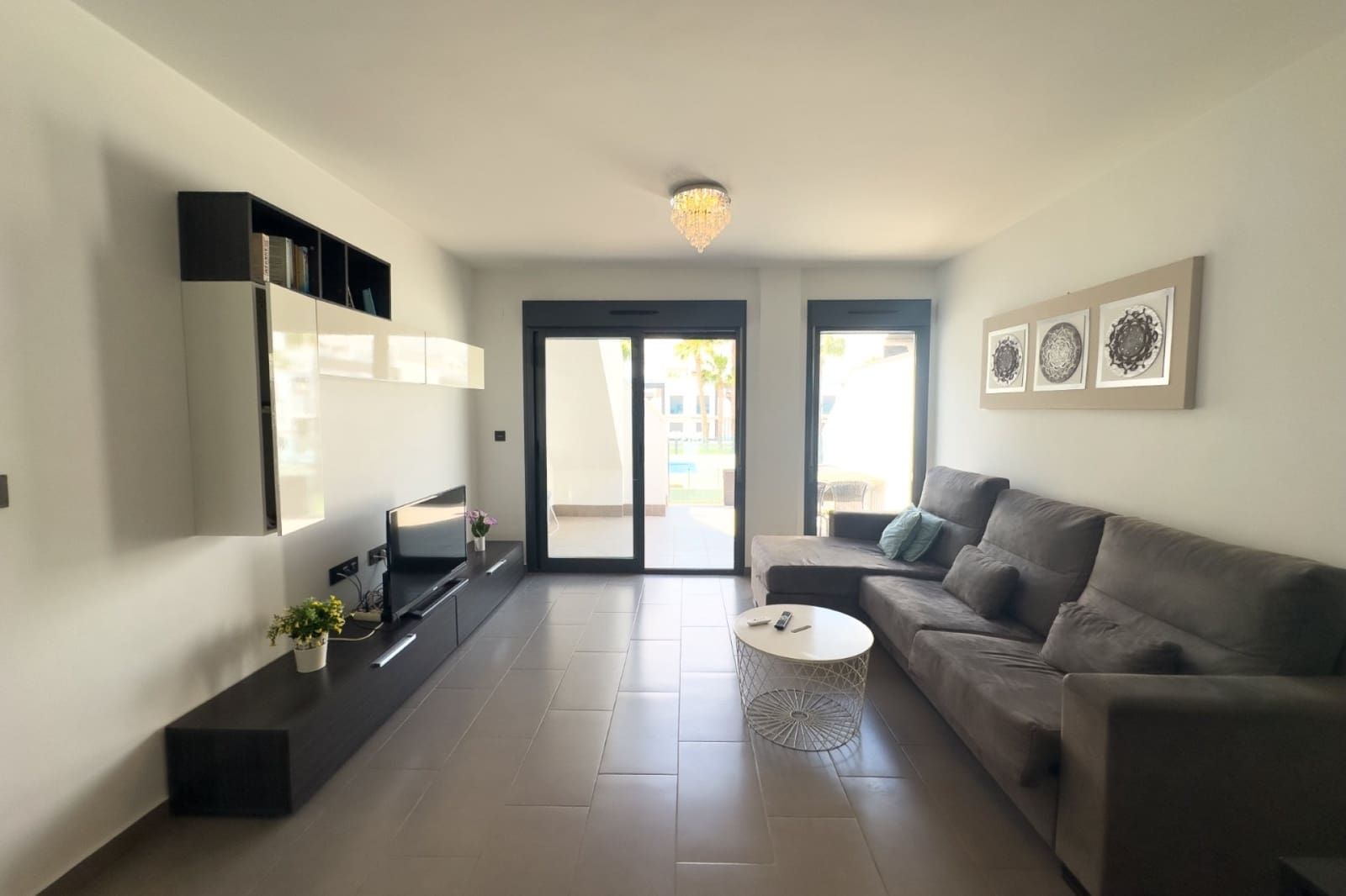 2 Zimmer Apartment zu verkaufen in La Zenia mit Pool - 339.000 € (Ref: 10024746)