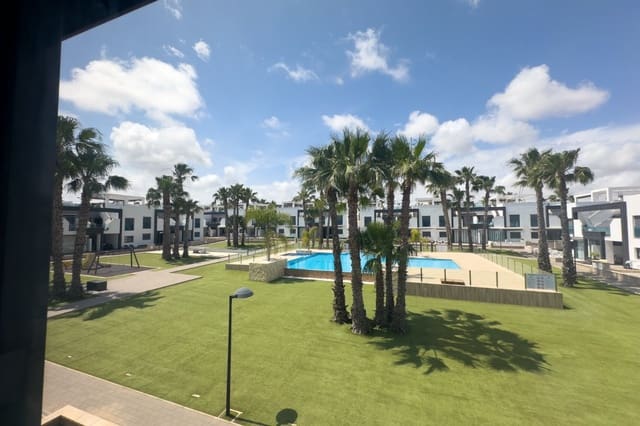 2 Zimmer Apartment zu verkaufen in La Zenia, Orihuela mit Pool - 339.000 € (Ref: 10024746)