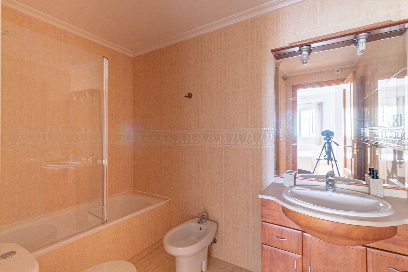 3 bedroom Bungalow for sale in Playa Flamenca with pool garage - € 339,000 (Ref: 10024755)