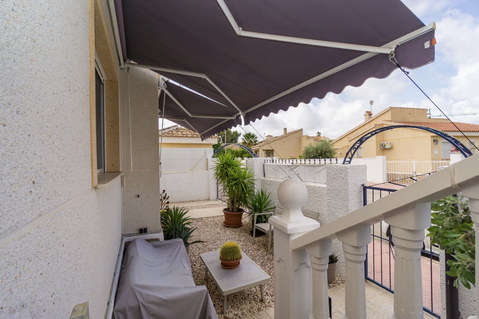 3 chambre Villa/Maison Semi-Mitoyenne à vendre à Benijofar avec piscine - 249 000 € (Ref: 10024756)