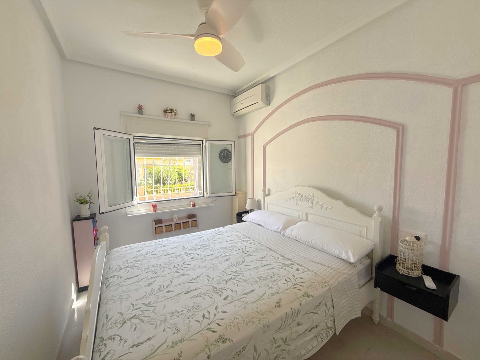 2 soverom Bungalow til salgs i La Florida med svømmebasseng - € 169 950 (Ref: 10057997)