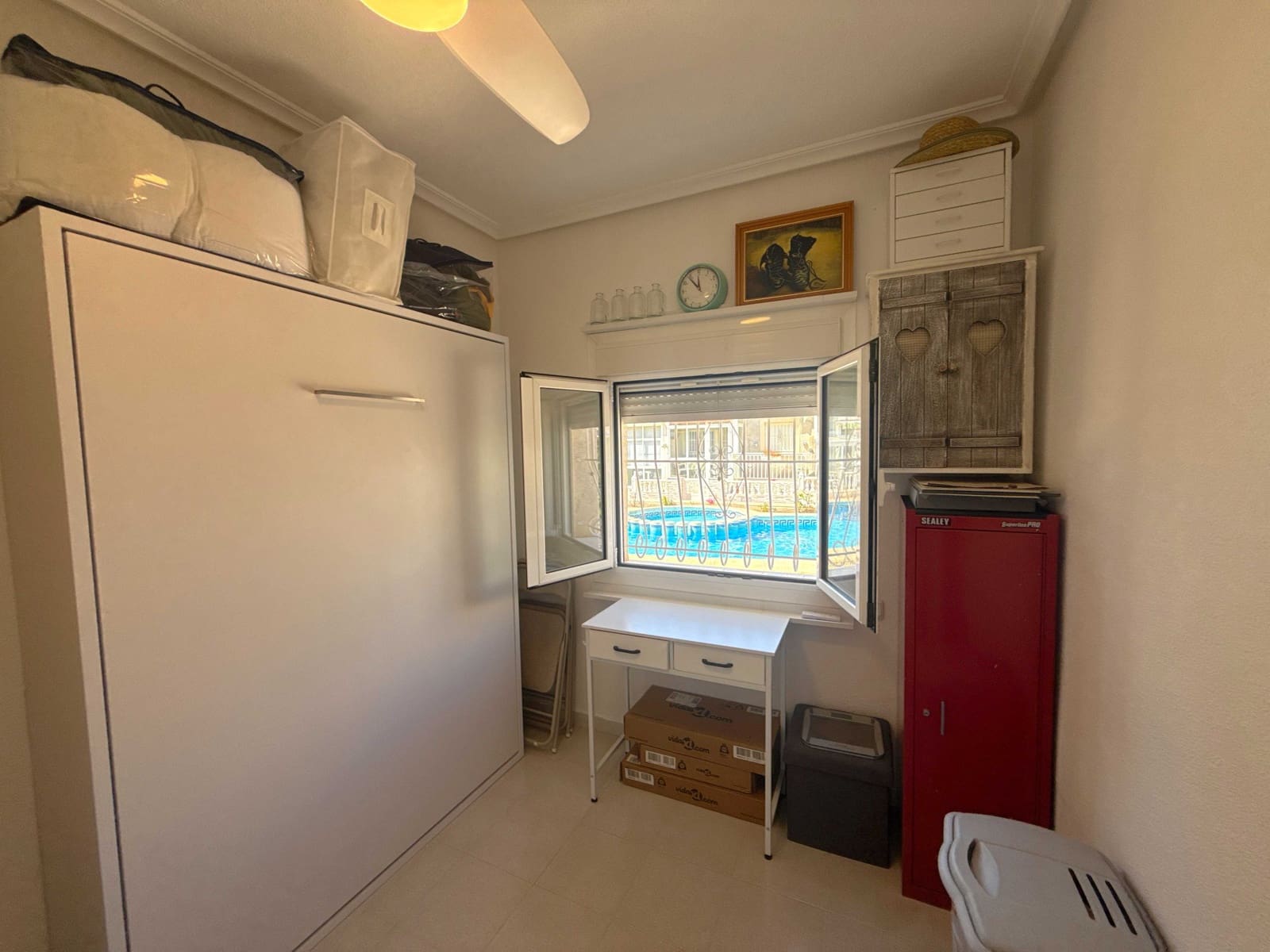 2 soverom Bungalow til salgs i La Florida med svømmebasseng - € 169 950 (Ref: 10057997)