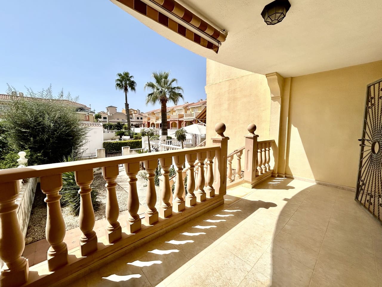 3 Zimmer Haus zu verkaufen in Ciudad Quesada mit Pool Garage - 229.000 € (Ref: 10077165)