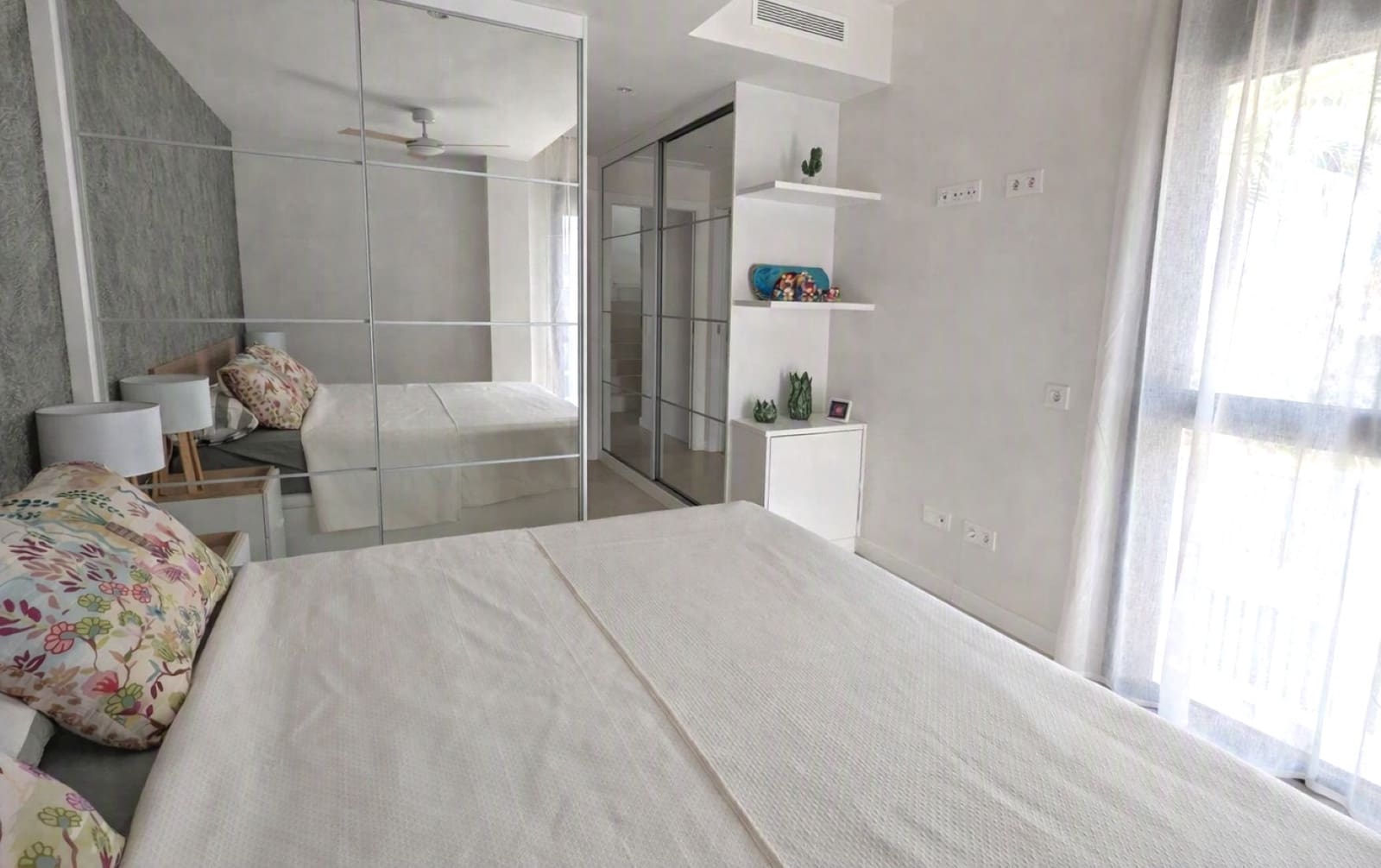4 Zimmer Villa zu verkaufen in Santiago de la Ribera mit Pool Garage - 475.000 € (Ref: 10077176)
