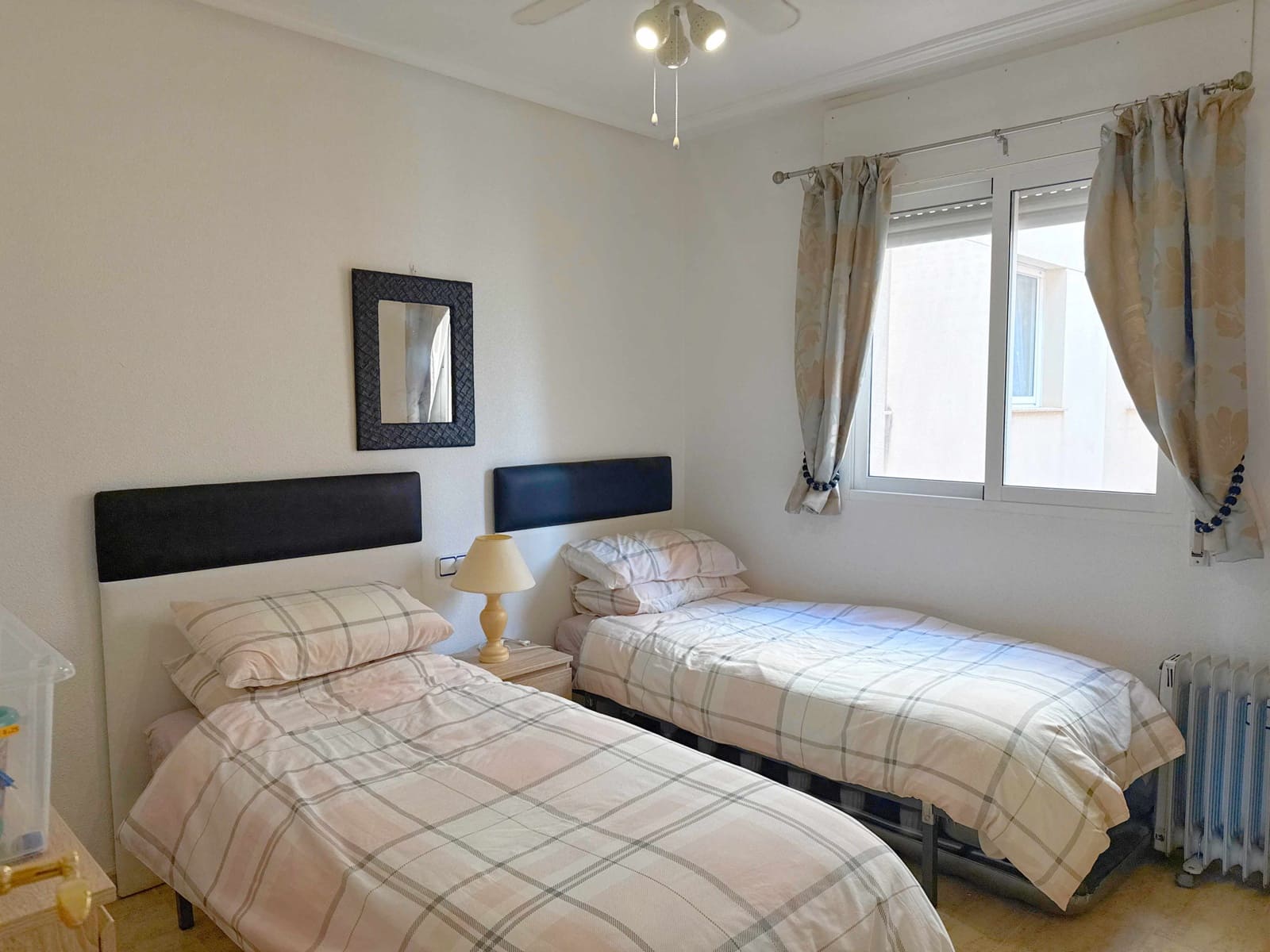 2 Zimmer Apartment zu verkaufen in Cabo Roig mit Pool - 184.950 € (Ref: 10082132)